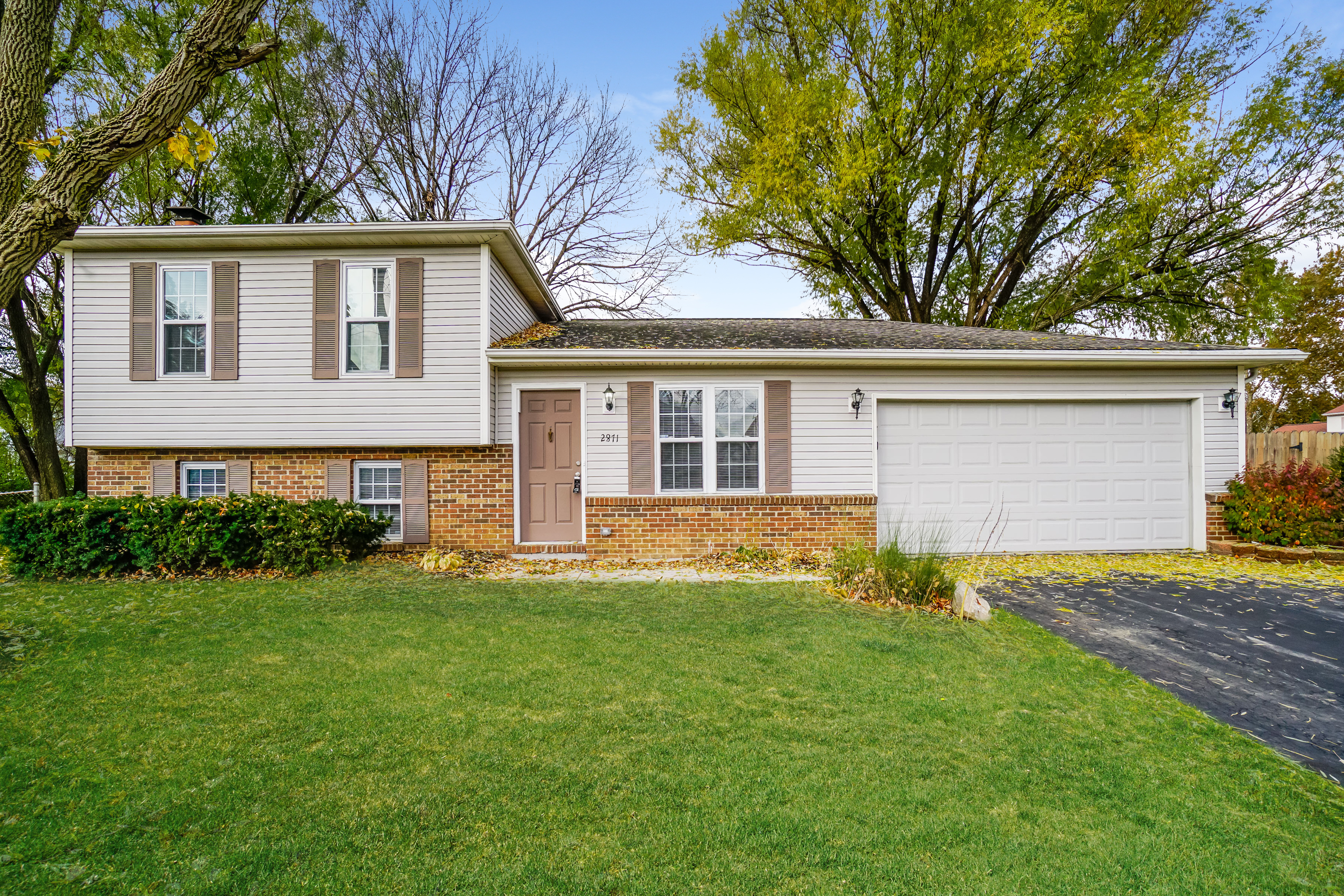 2871 YANKEE DOODLE DR REYNOLDSBURG, OH 43068